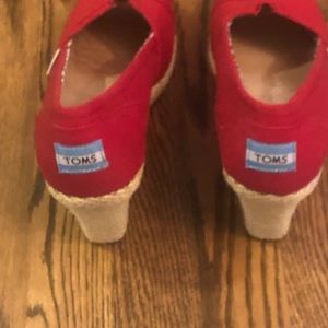 TOMS Wedges